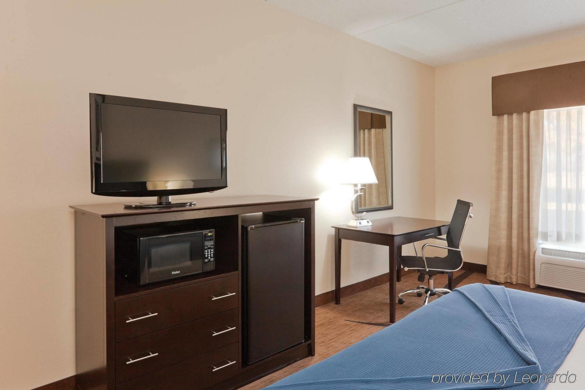 Greenfield Inn & Suites Owensboro, Ky Airport Номер фото