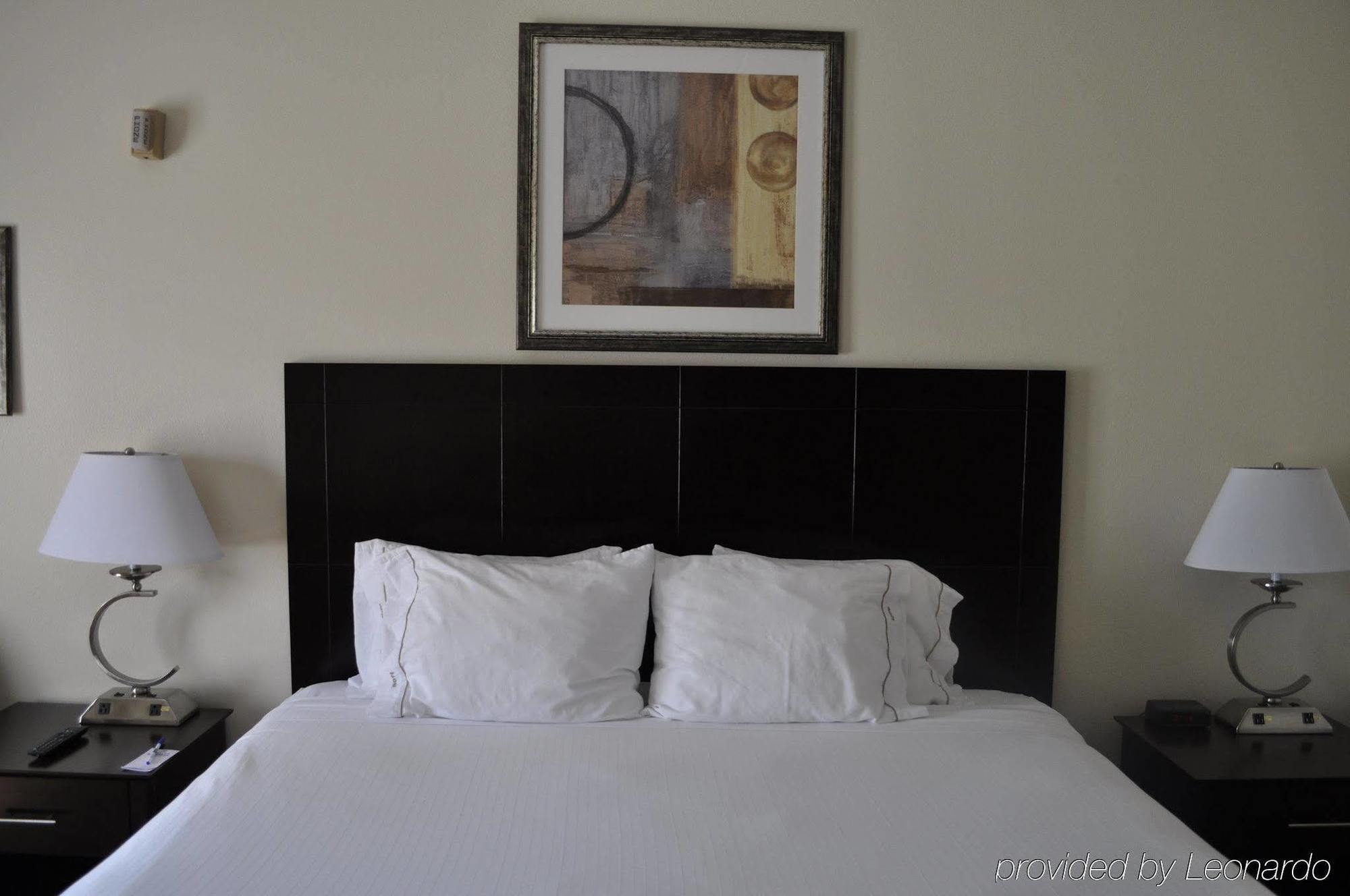 Greenfield Inn & Suites Owensboro, Ky Airport Экстерьер фото