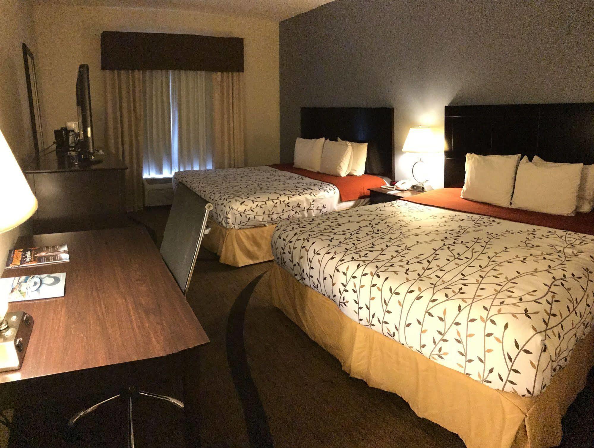 Greenfield Inn & Suites Owensboro, Ky Airport Экстерьер фото