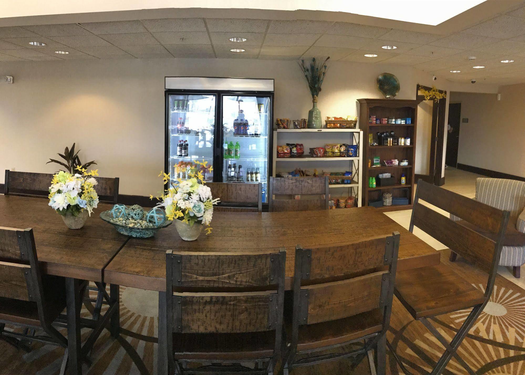 Greenfield Inn & Suites Owensboro, Ky Airport Экстерьер фото